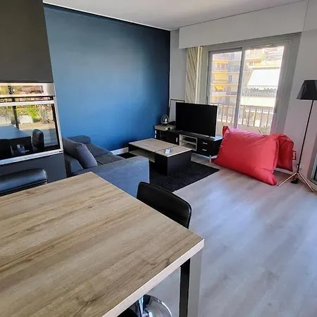 شقة Romantic 1br Escape With Sun-rooftop Terrace