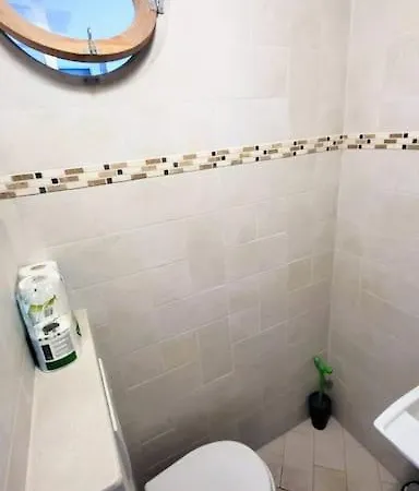 Romantic 1br Escape With Sun-rooftop Terrace Nizza