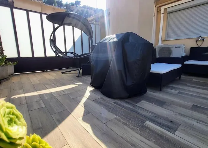 Romantic 1br Escape With Sun-rooftop Terrace Nice