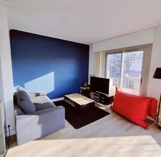 Lejlighed Romantic 1br Escape With Sun-rooftop Terrace Nice